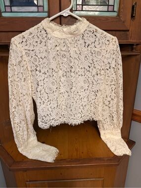 Anthropologie Bardot Georgia Lace top and cream/ivory 6